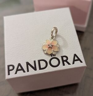 Pandora Magnolia Pendant Charm